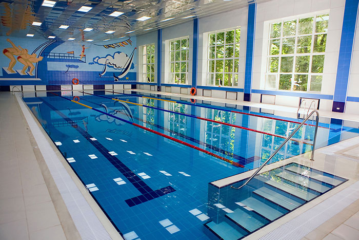 Commercial Pools